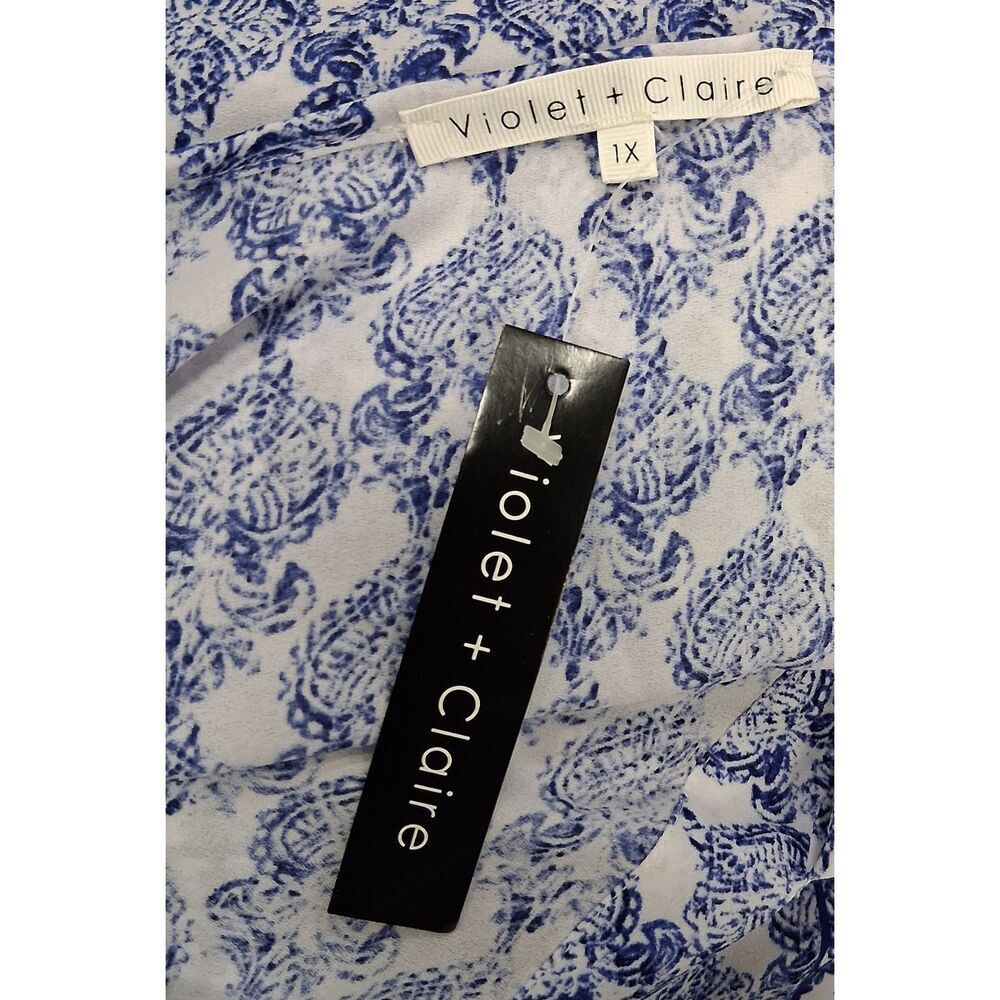 womens 1X plus blouse Violet + Claire Blue White Floral Tassel Tunic - Picture 6 of 8